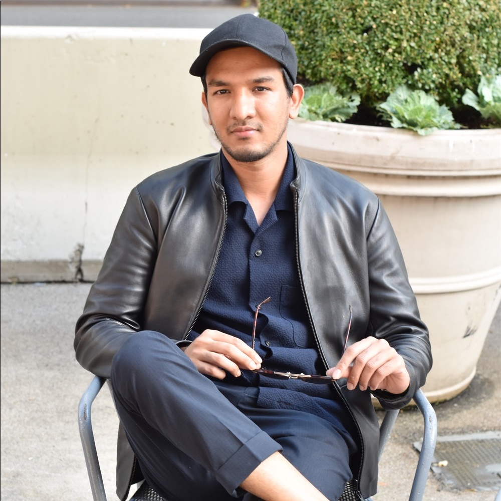 Meet your Posher, Amran